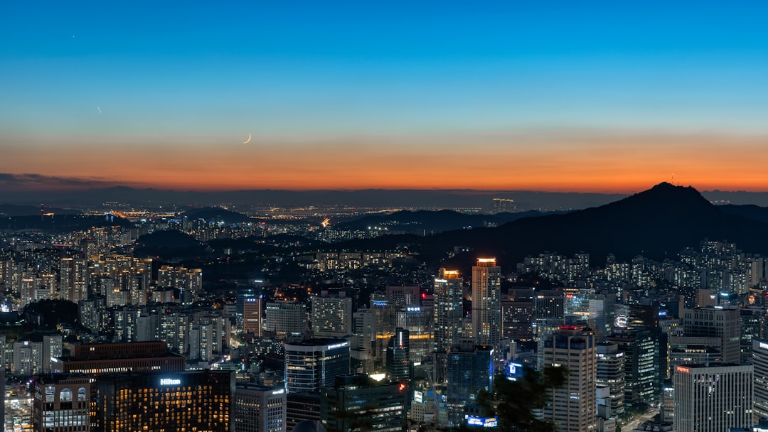 City: Seoul - Photo by Ping Onganankun